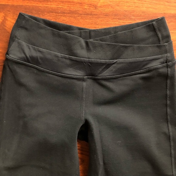 Lululemon Astro Crop Leggings - Picture 4 of 8